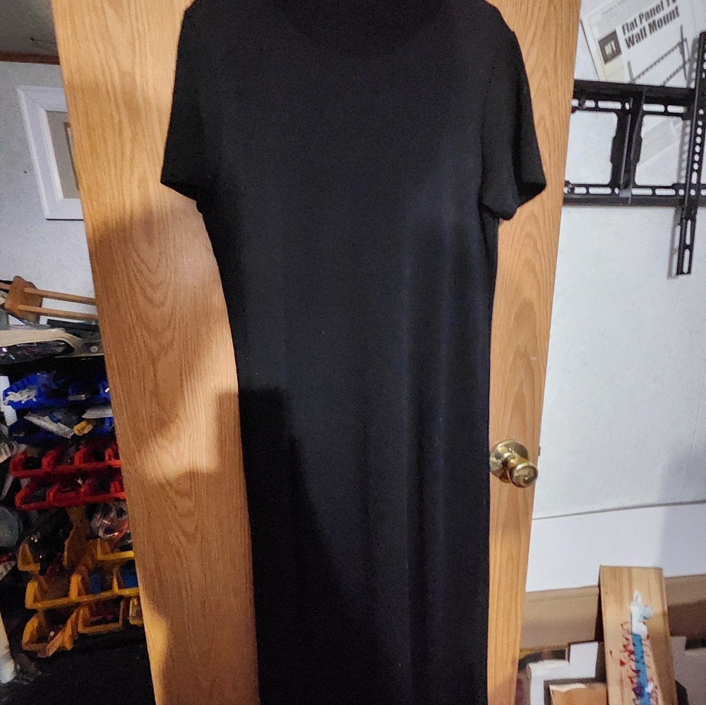 Elegant Black Women's Dress